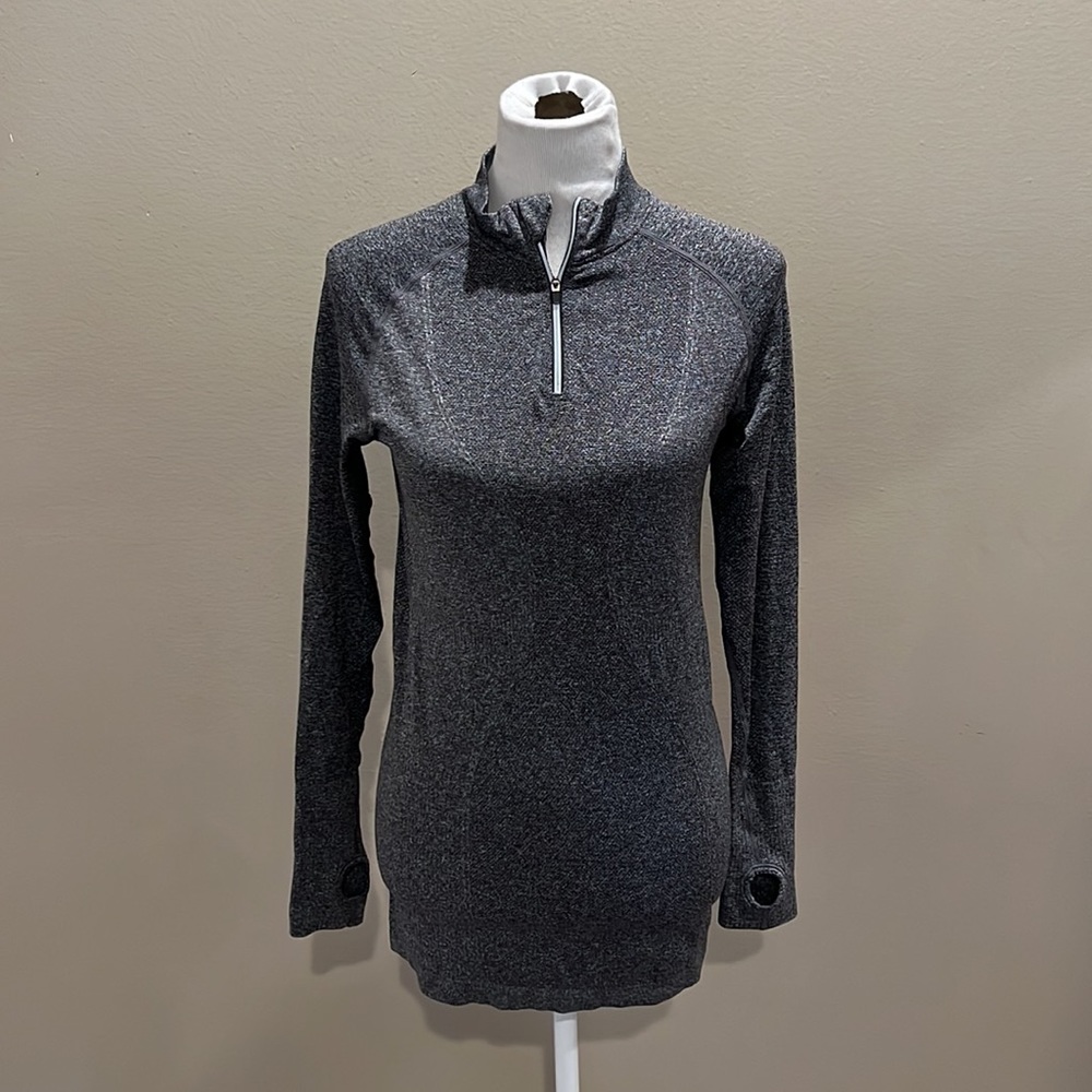 Zyia Pullover Shirt